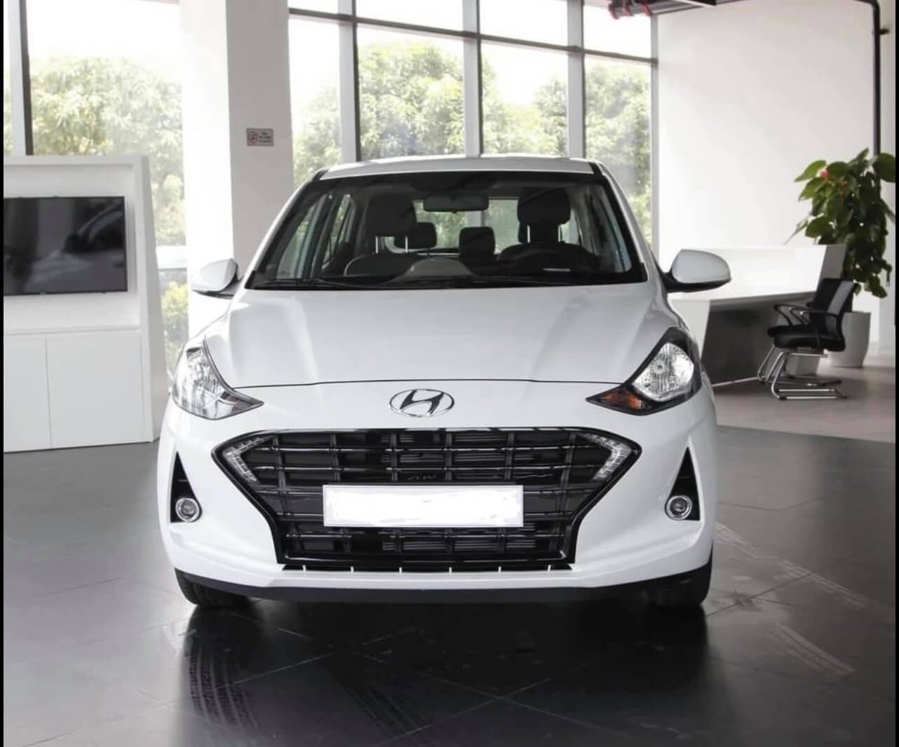 Giá bán xe Hyundai Grand i10 Hachback các phiên bản 11 Giá bán xe Hyundai Grand i10 Hachback các phiên bản hyundai grand i10 tcmotor hyundai 13 Giá bán xe Hyundai Grand i10 Hachback các phiên bản